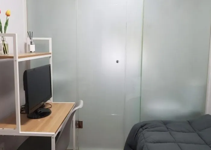 Capsule hotel One Seoul